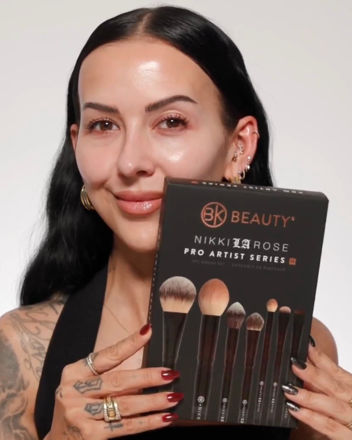 Nikki La Rose Pro Artist Brush Set Vol. 1 (7PC)