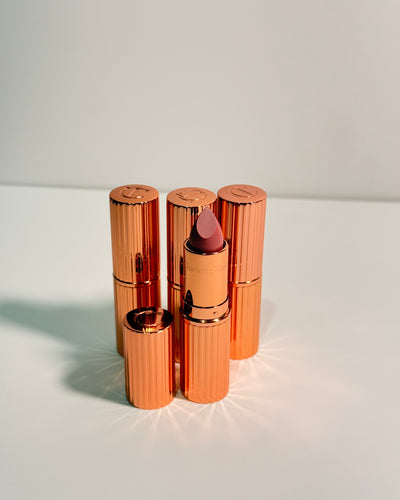 Kissing Satin Shine Lipstick in Pillowtalk Fair Mini