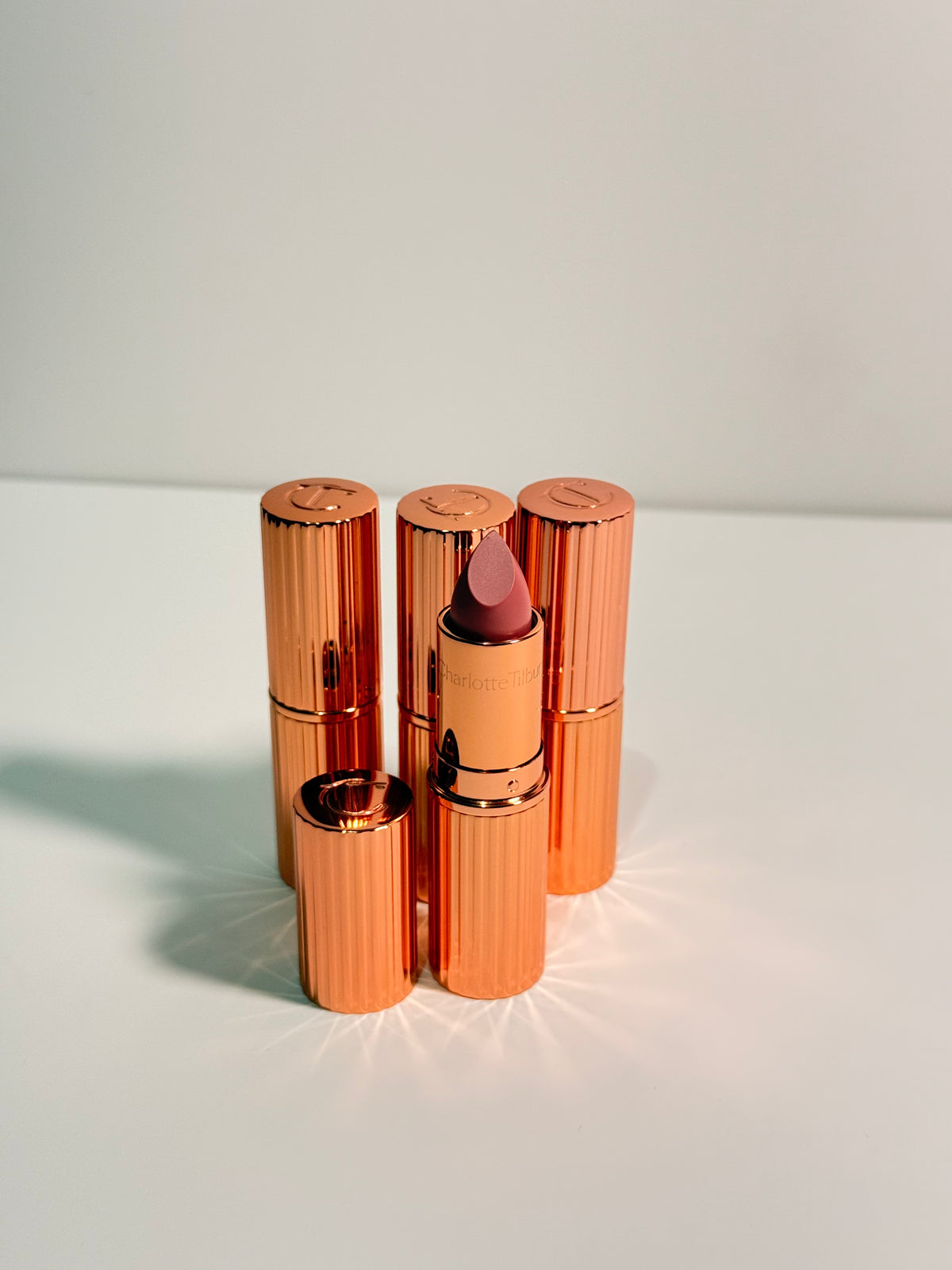 Kissing Satin Shine Lipstick in Pillowtalk Fair Mini